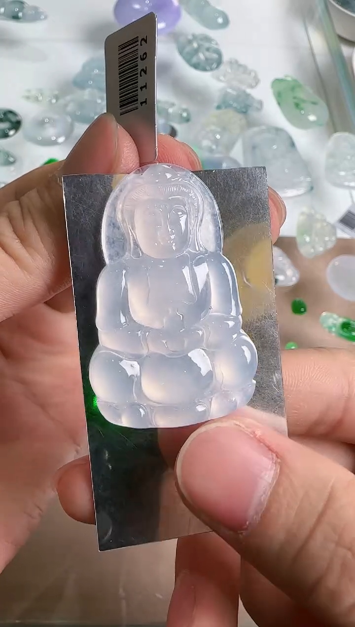 【闪购商品】翡翠吊坠(不含链)未镶嵌··