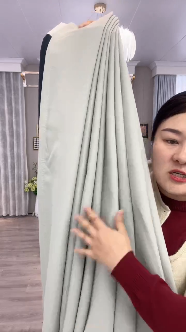 布闪电购商品41  微瑕（晚）6挂钩2.7