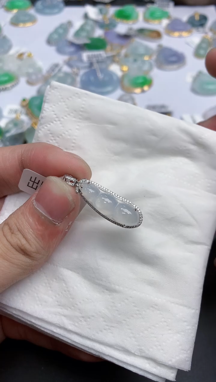 【闪购商品】翡翠颈饰18K金镶嵌天然缅甸翡翠A货