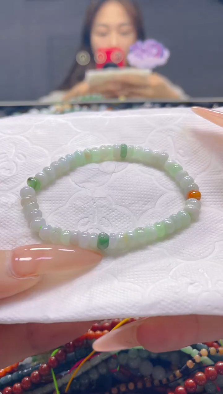 颈饰未镶嵌翡翠5MM