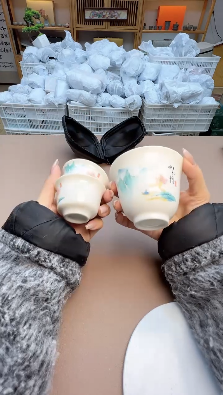 【闪购商品】摆件瓷制品S1111111111111