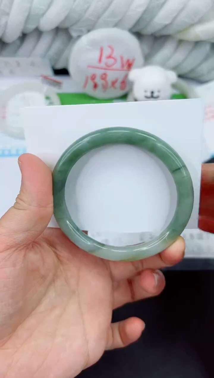 【闪购商品】石英质玉手镯未镶嵌532-60