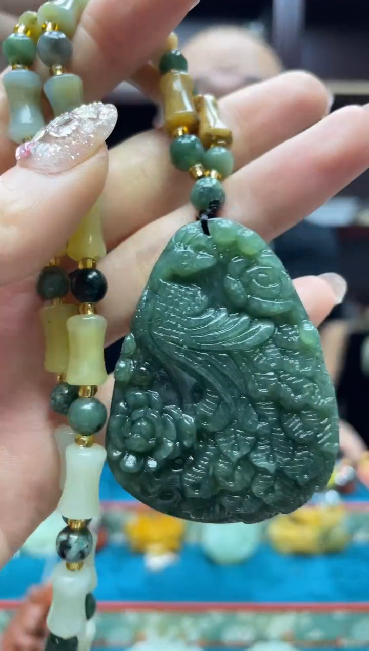 未镶嵌岫玉吊坠·