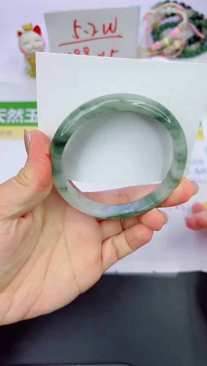 【闪购商品】石英质玉手镯未镶嵌338-65.1