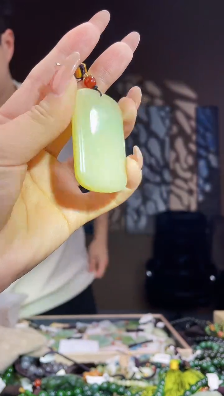 【闪购商品】和田玉颈饰未镶嵌拍一发一