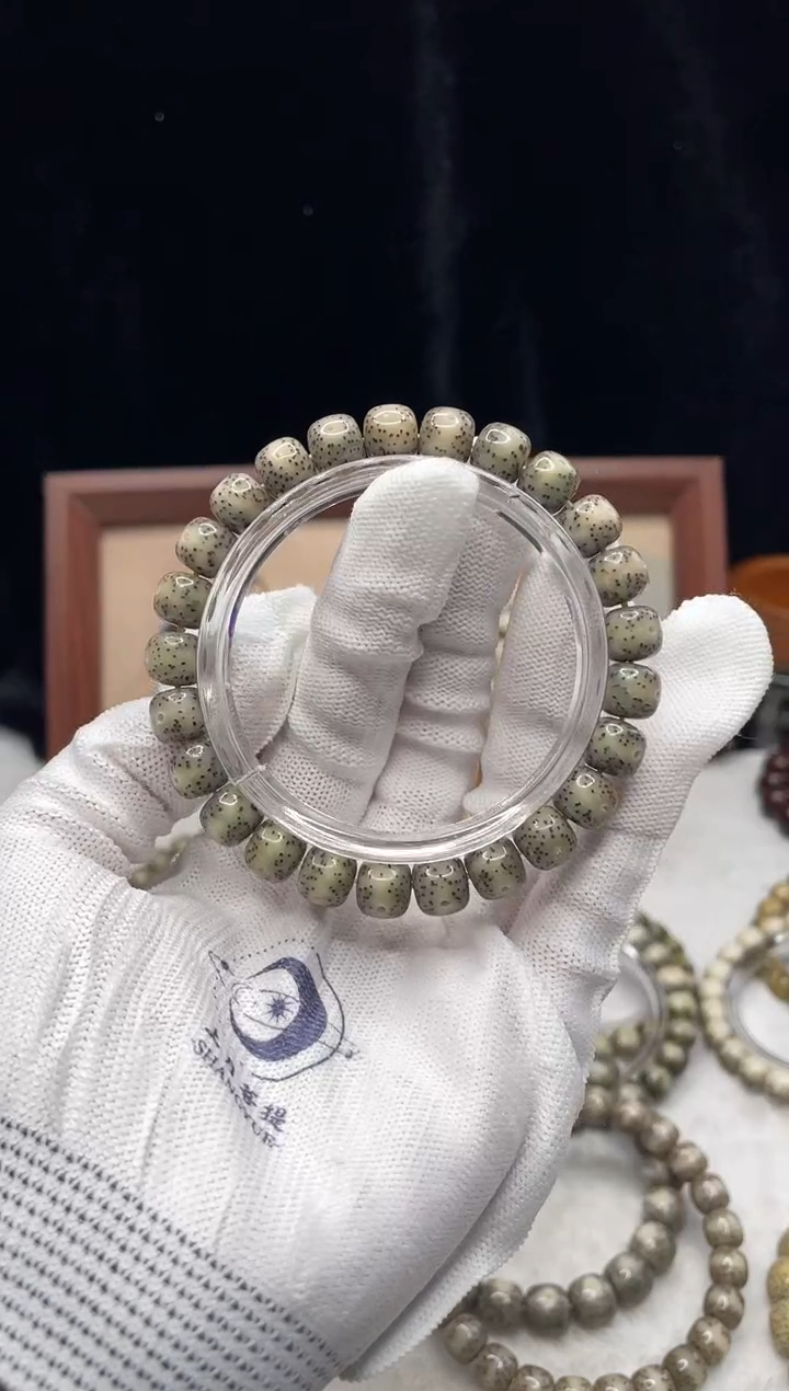 吊坠星月菩提R38 9X8单圈 D0