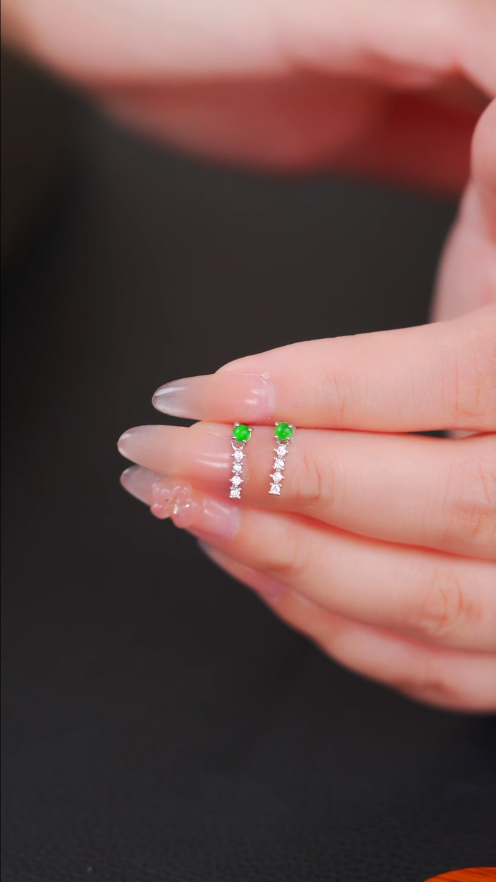 翡翠银S925镶嵌吊坠(不含链)天然A货翡翠/满绿耳钉