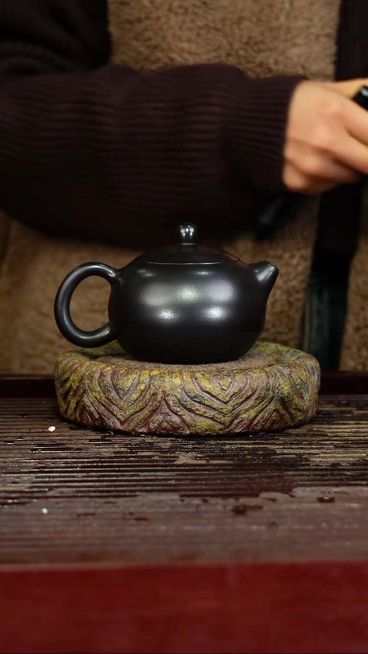 宜兴原矿紫砂壶茶壶宜兴原矿紫砂壶茶壶200C