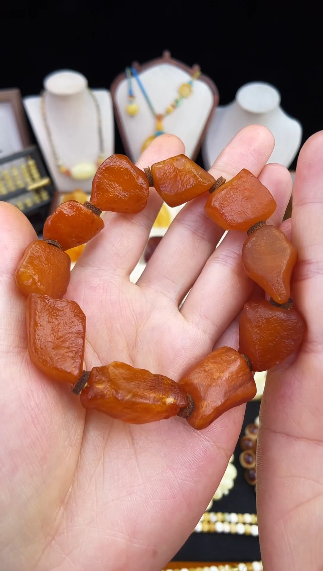 琥珀未镶嵌珠宝奇石柒月