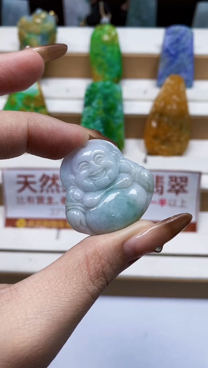 颈饰未镶嵌翡翠1