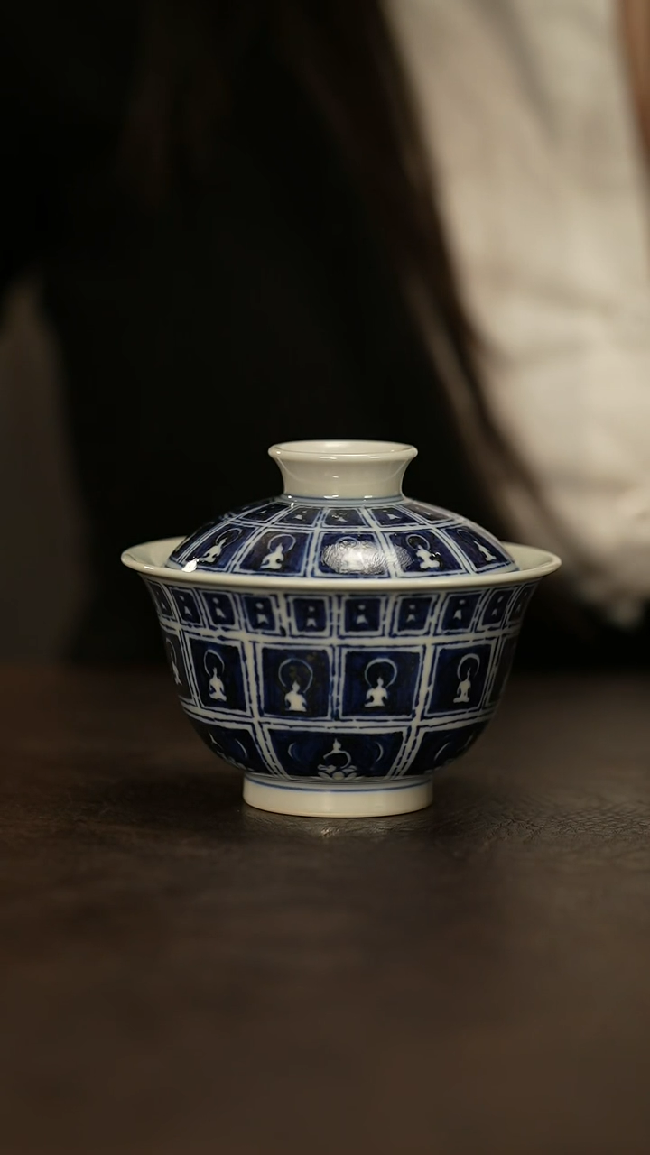 【闪购商品】瓷片占春生          