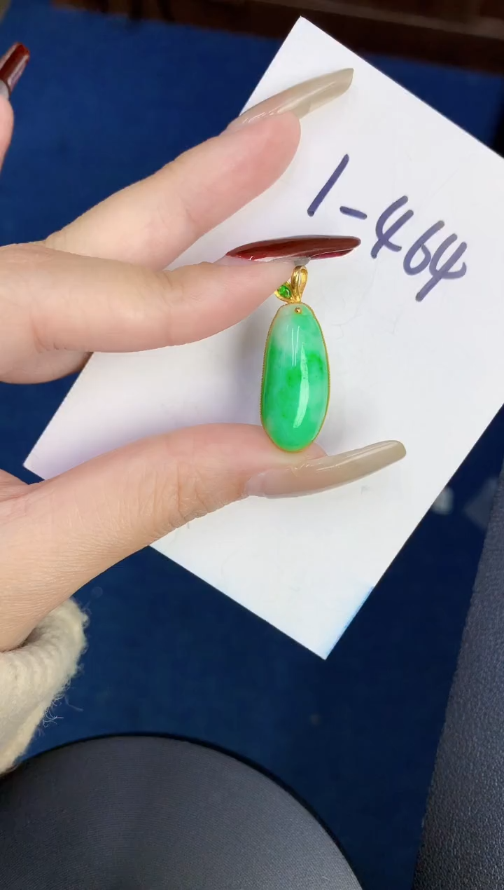 【闪购商品】翡翠颈饰18K金镶嵌00000000000