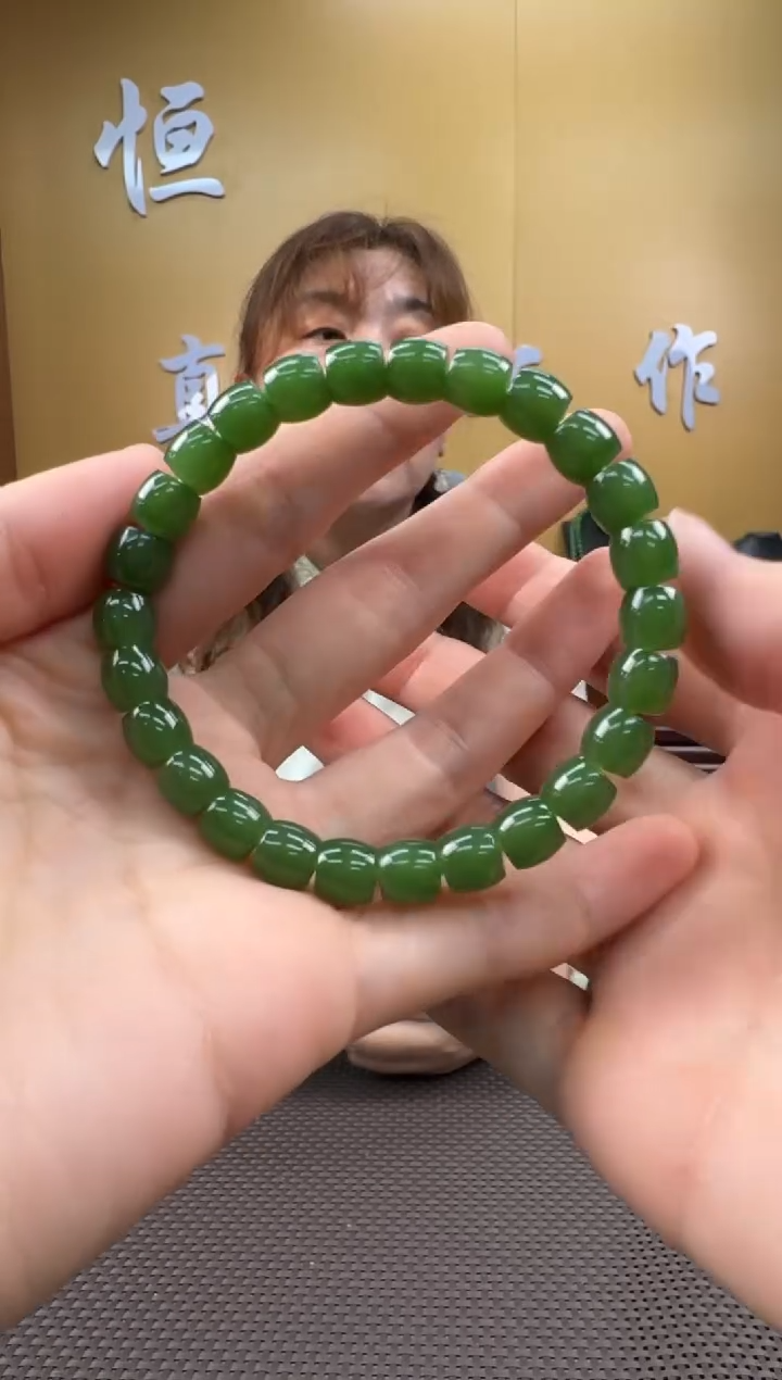 和田玉未镶嵌颈饰手串8