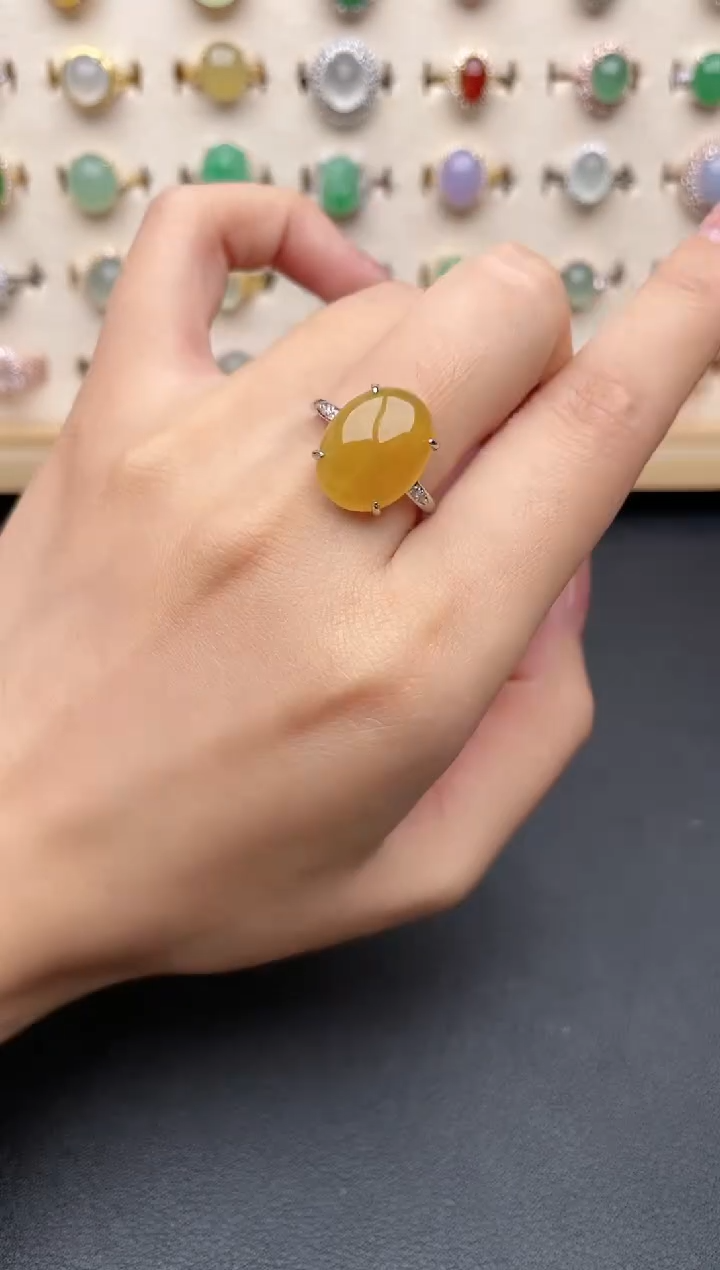 【闪购商品】翡翠戒指银S925镶嵌一物一证一礼盒