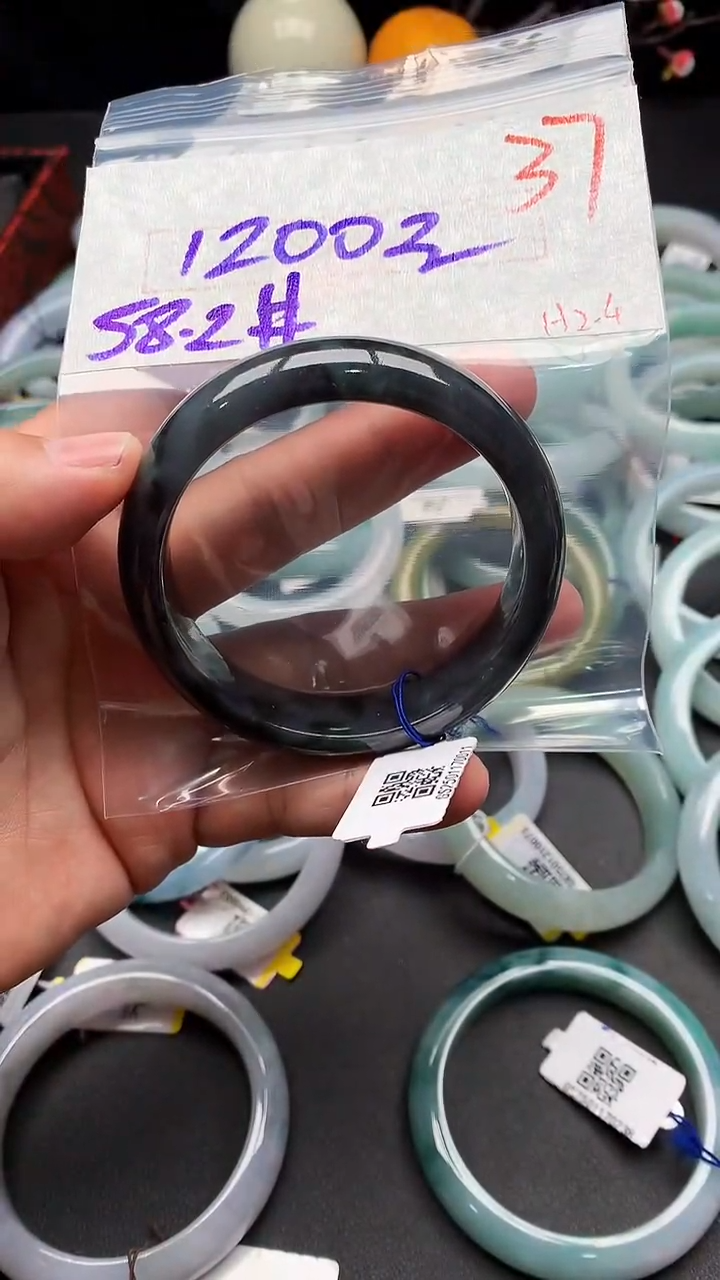 【闪购商品】定制翡翠未镶嵌毛货需精细抛光+多样性发货拍一发一