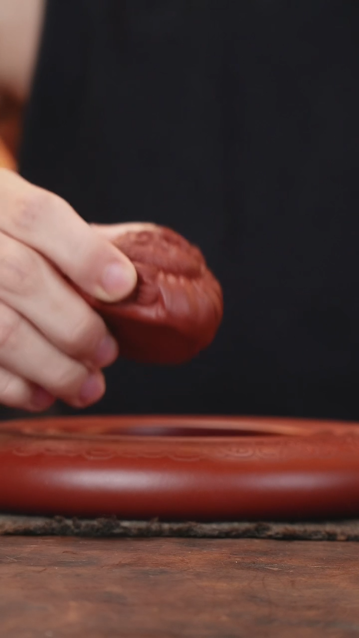 茶杯紫砂宽堂紫砂--达摩茶宠