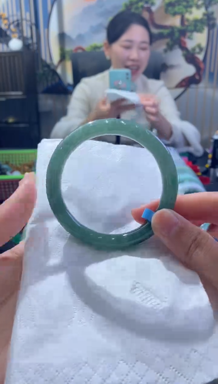 【闪购商品】翡翠手镯未镶嵌00008627