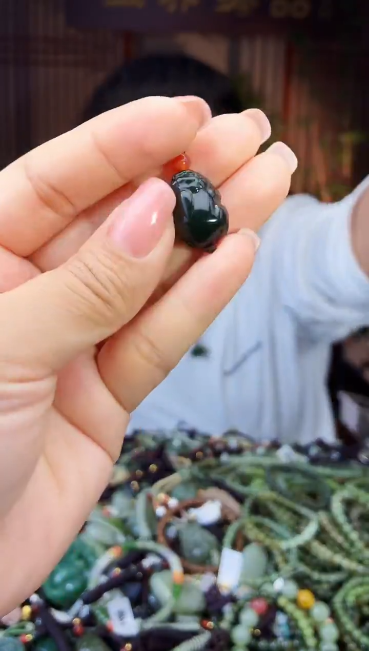 颈饰未镶嵌和田玉多样性发货拍一发一