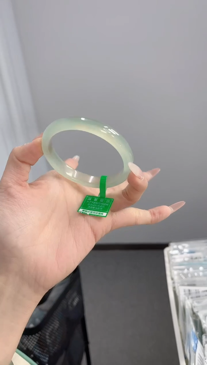 【闪购商品】玛瑙/玉髓手镯未镶嵌54-55圈