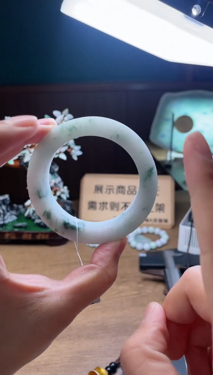 【闪购商品】定制翡翠手镯未镶嵌定制