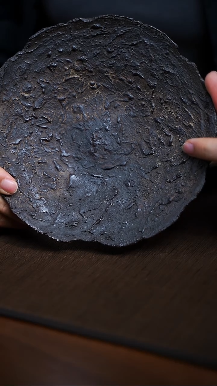 纯手工制作 黑紫砂壶承