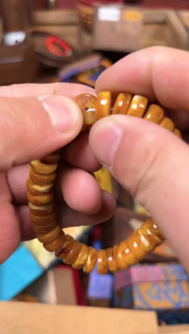 【闪购商品】蜜蜡耳饰未镶嵌----------------