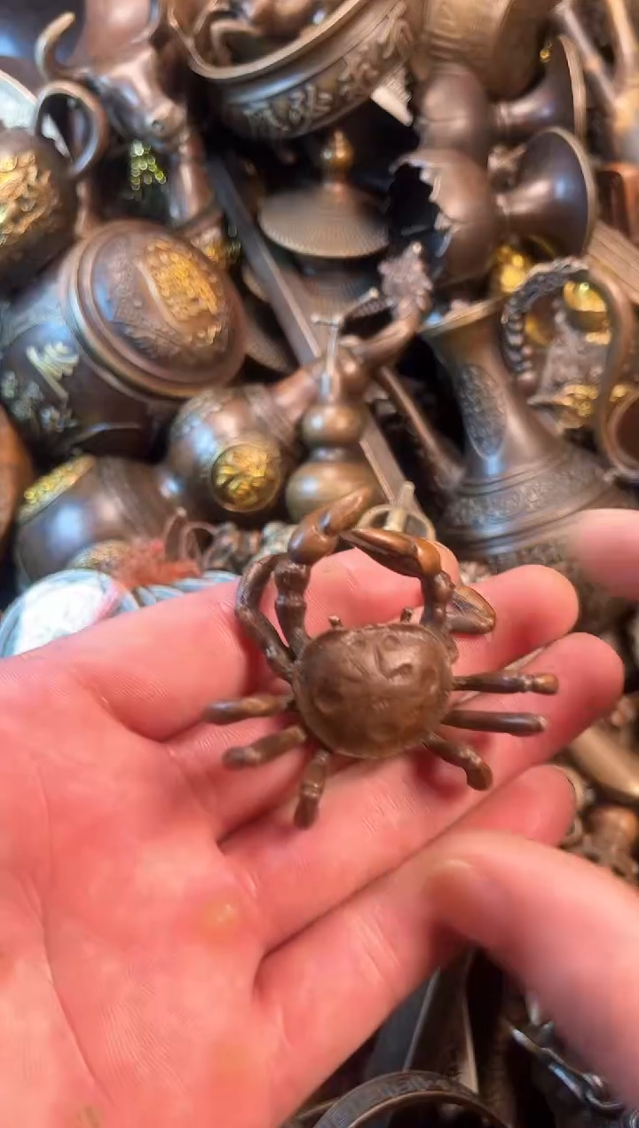 精美铜器点击下单