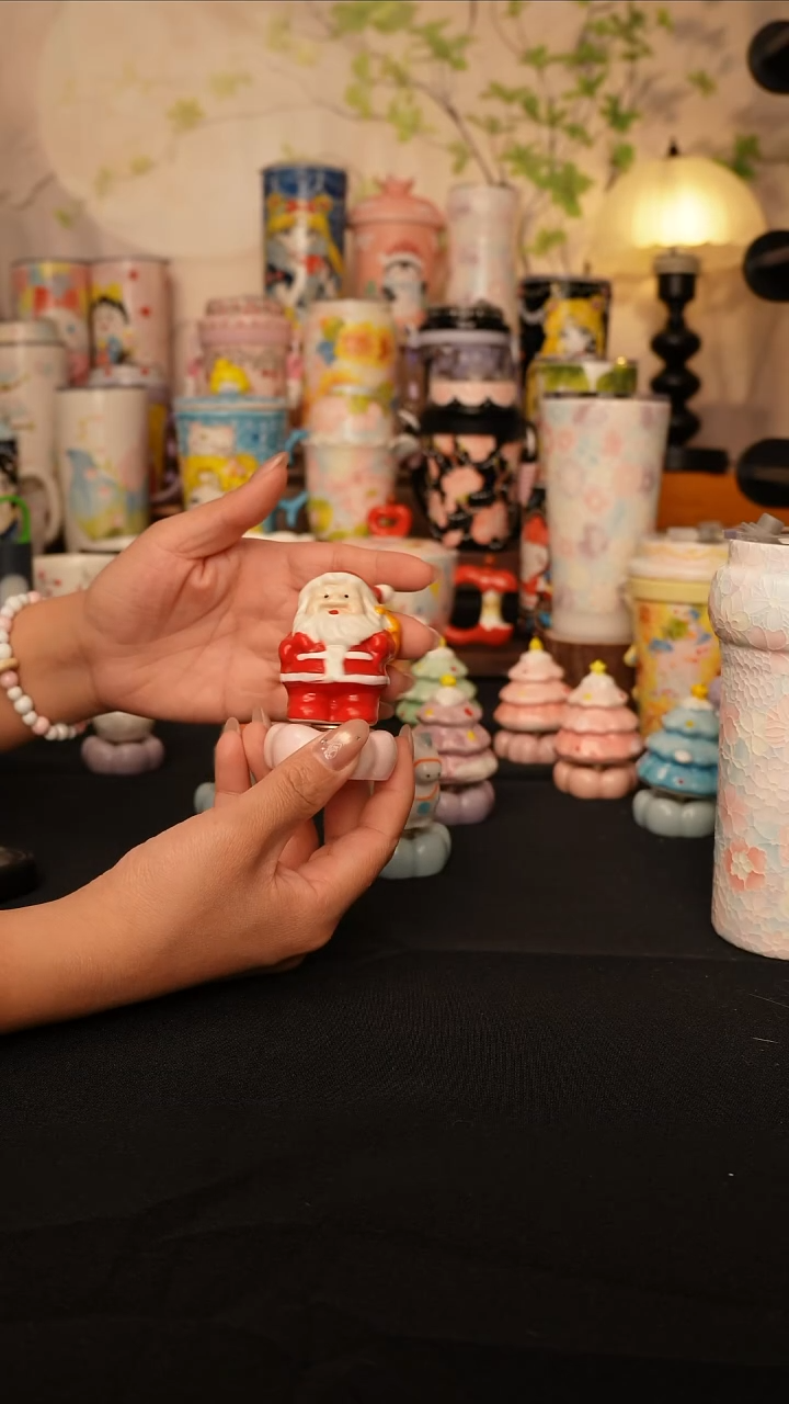 陶景德镇手绘的杯子  