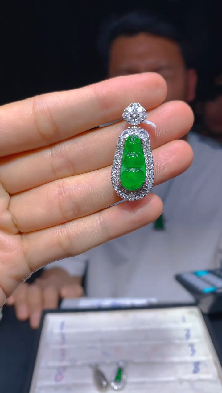 【闪购商品】定制翡翠未镶嵌35多样性发货（发其一）