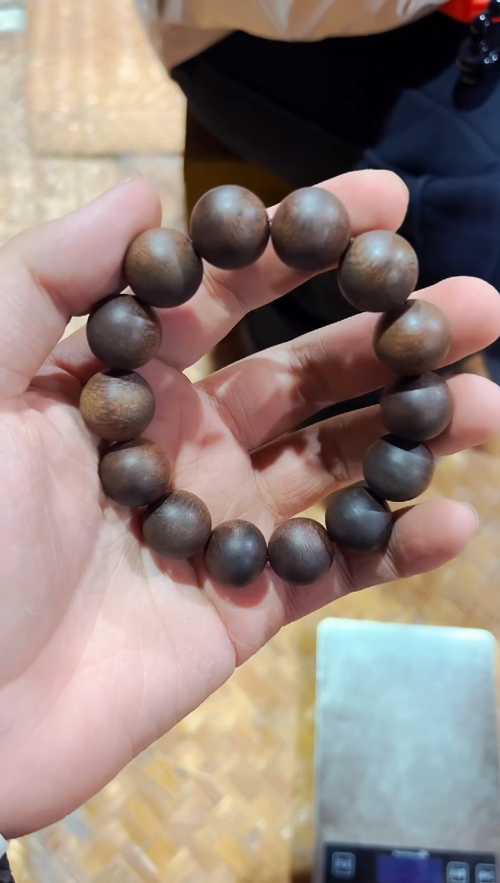 【闪购商品】沉香木手串硕少爷精选专属链接52