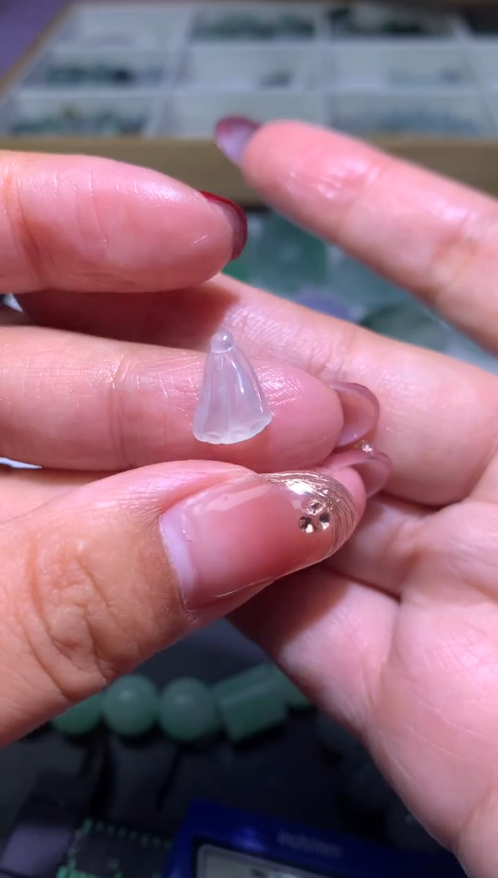 【闪购商品】定制翡翠未镶嵌毛货