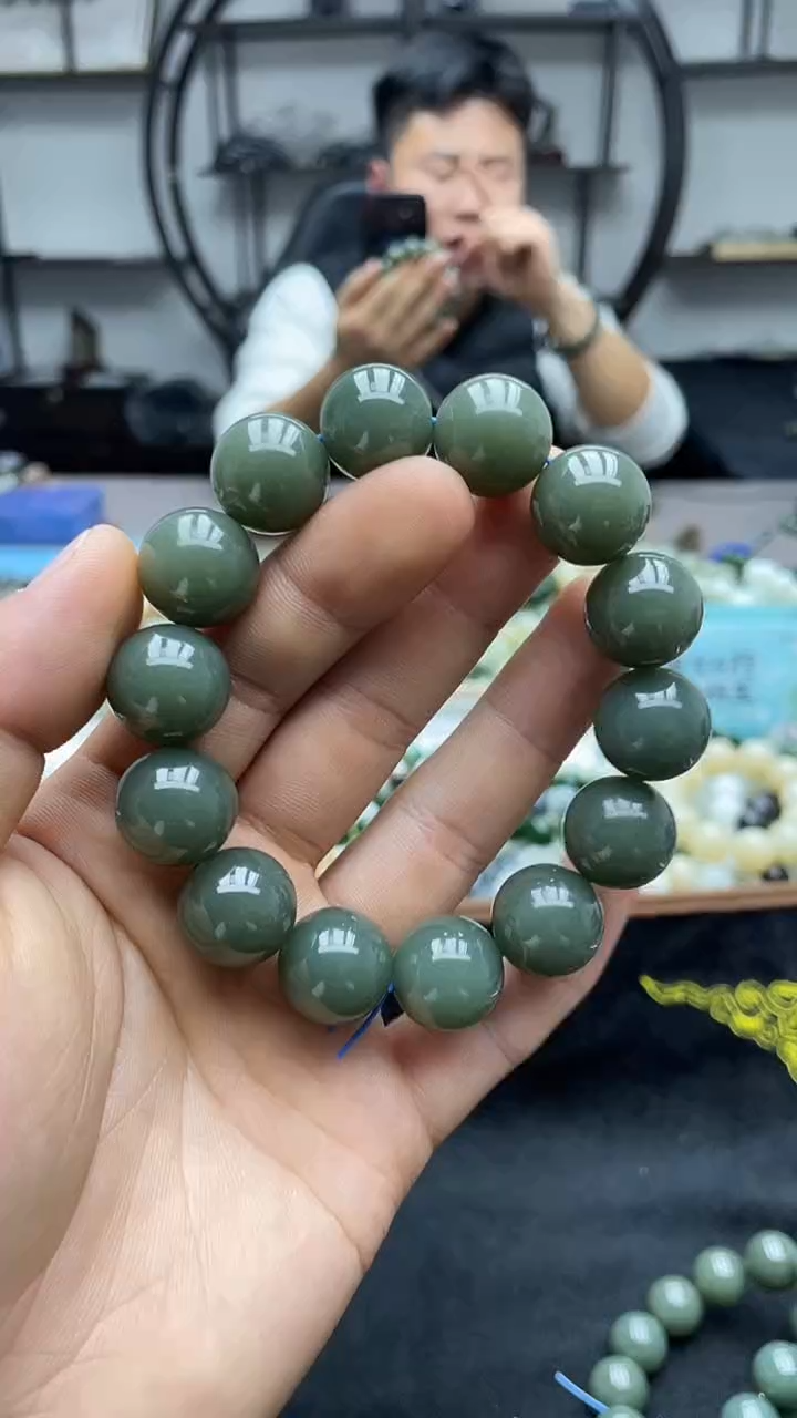 未镶嵌手串和田玉新疆且末瓷蓝16圆珠一细料