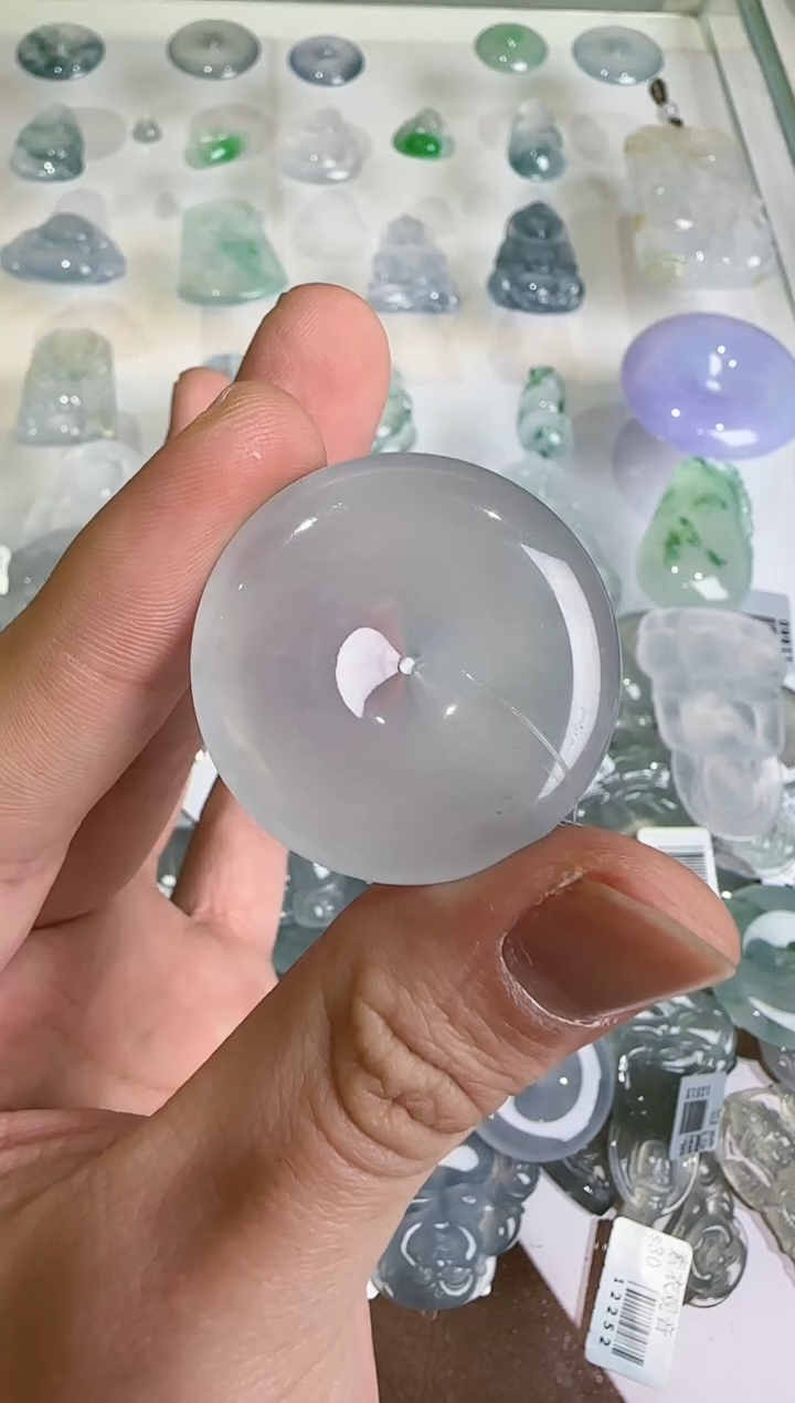【闪购商品】翡翠吊坠(不含链)未镶嵌··