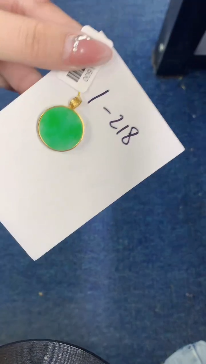 【闪购商品】翡翠颈饰18K金镶嵌000000000