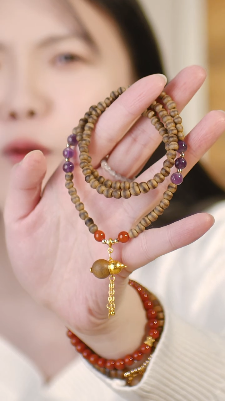 未镶嵌手串水晶（三圈文莱奇楠0.5项链+葫芦吊坠）