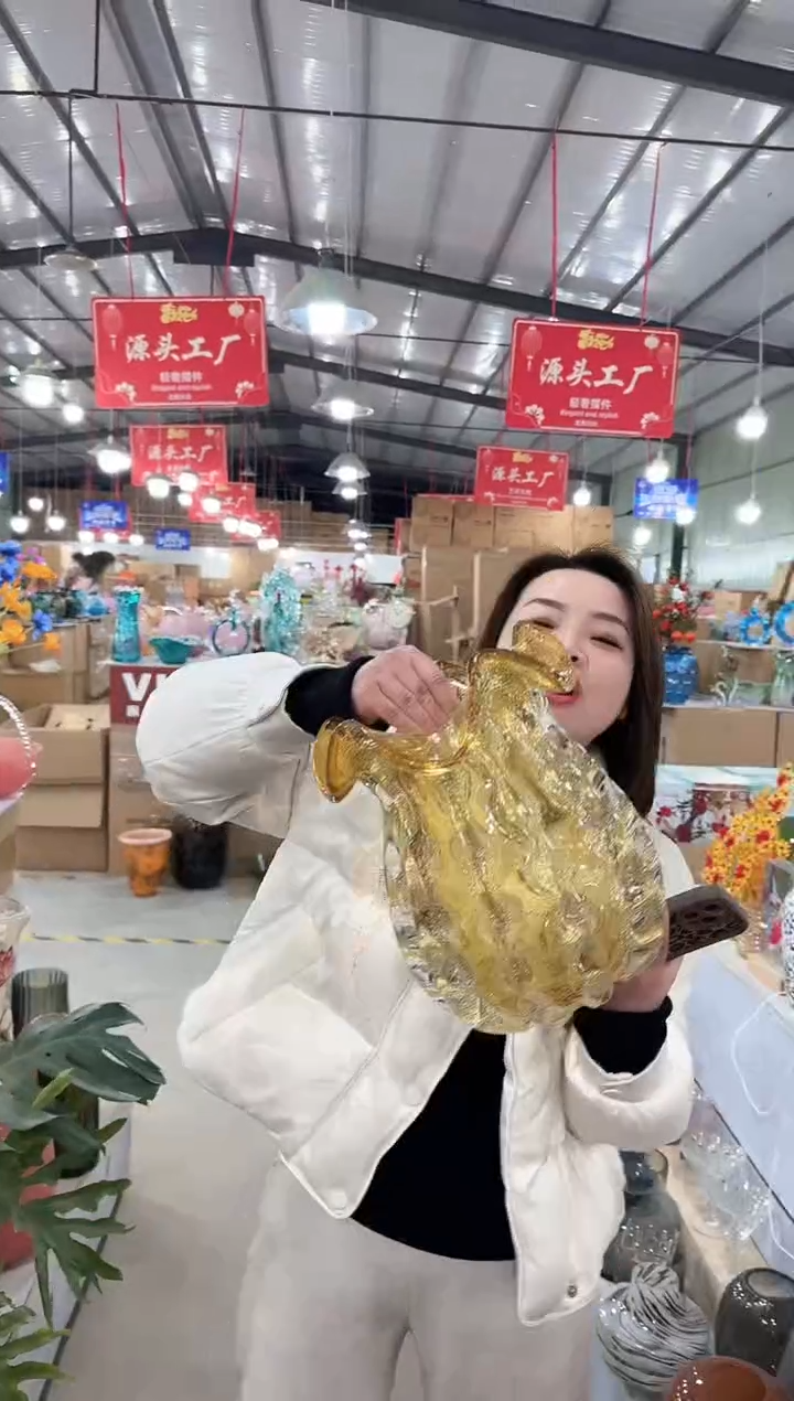 【闪购商品】藤优品花器V-早6