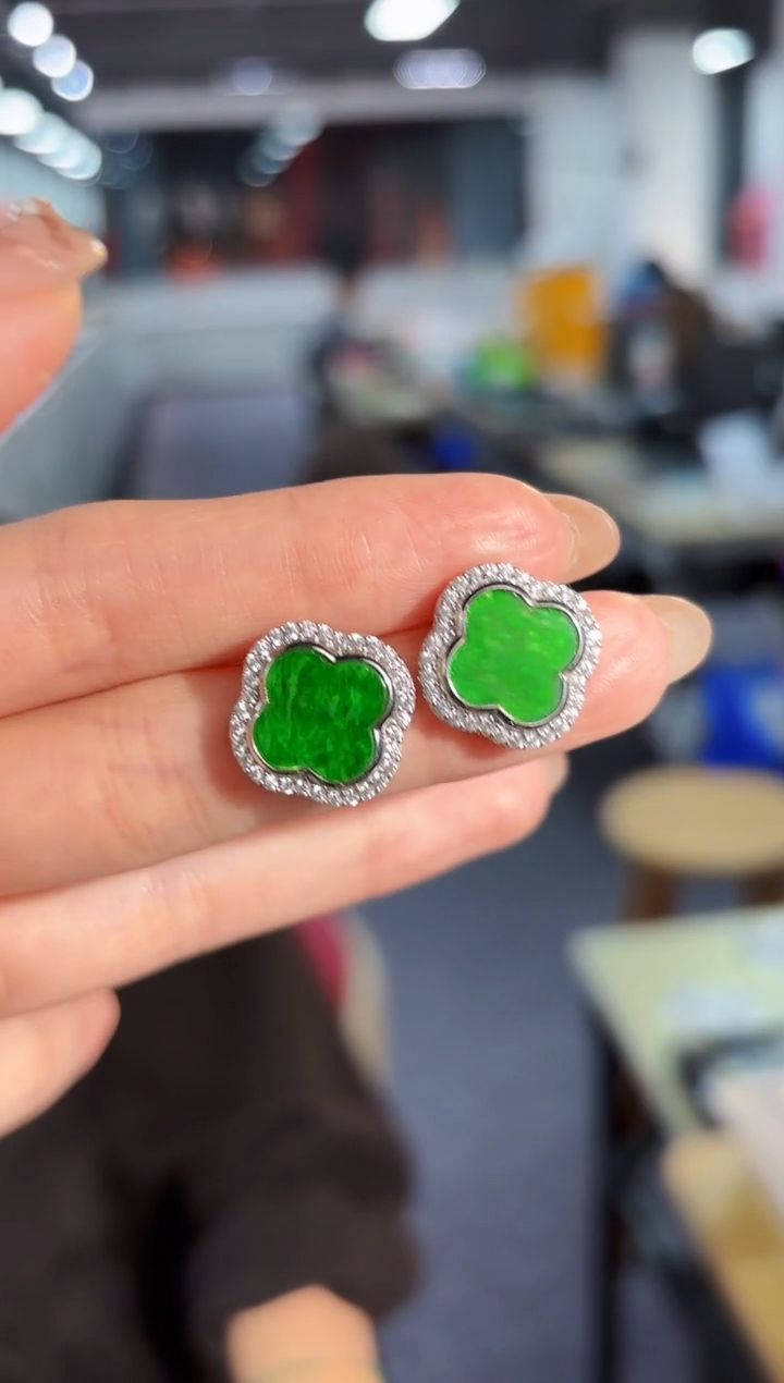 【闪购商品】翡翠耳饰未镶嵌缅料A货/支持复检/一对