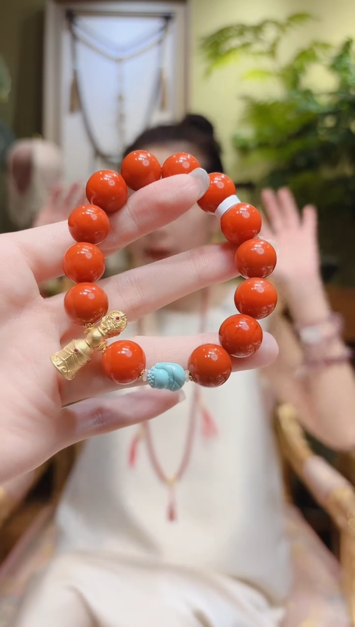 【闪购商品】南红玛瑙手串18K金镶嵌大降魔铃圆珠南红手串