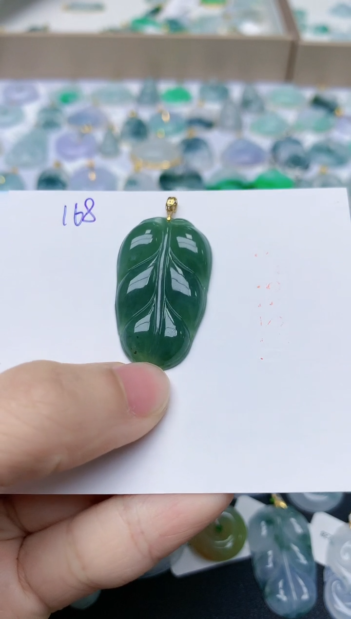 【闪购商品】翡翠颈饰18K金镶嵌天然翡翠A货    168