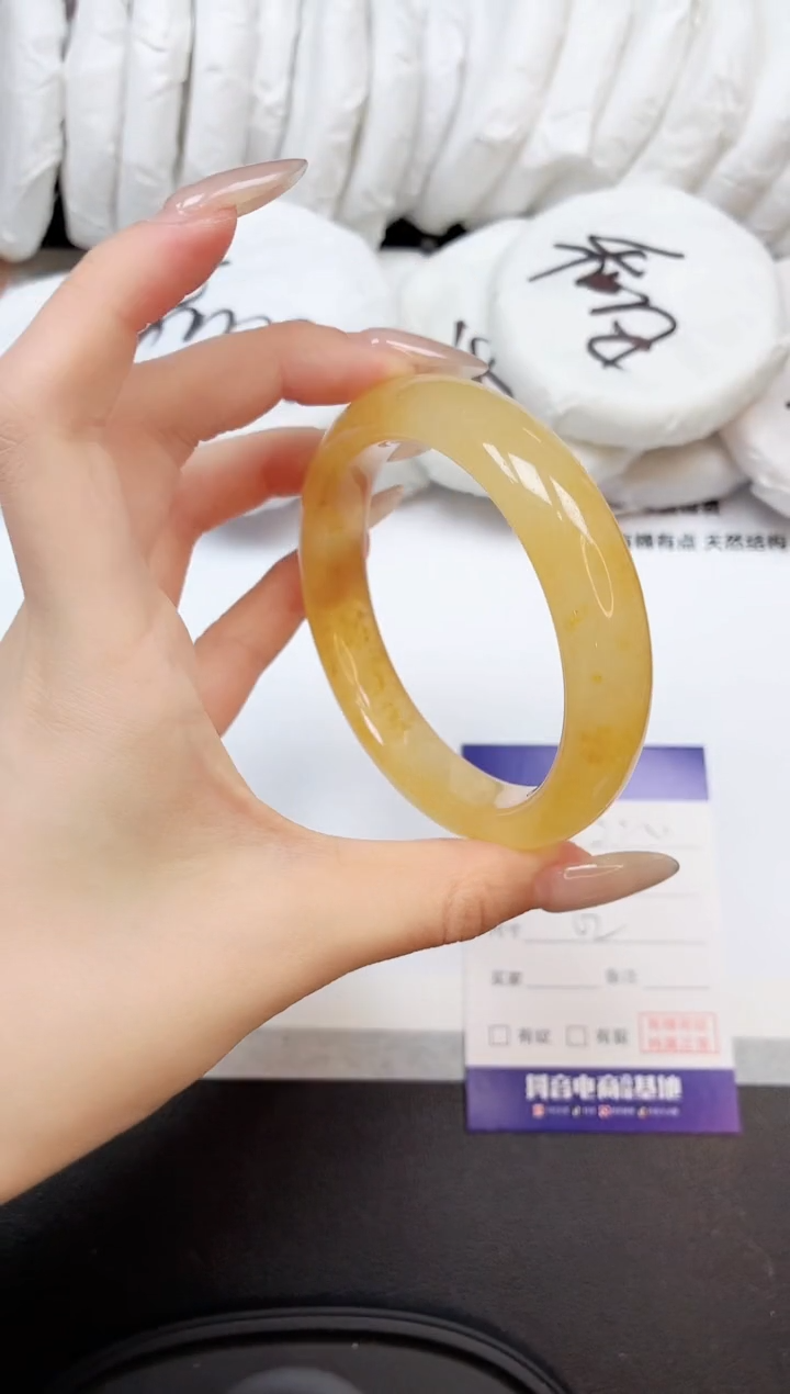 石英质玉手镯未镶嵌24K220-62