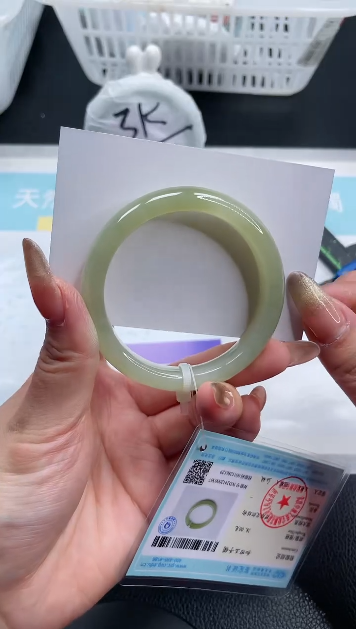 【闪购商品】和田玉手镯未镶嵌22S264-52