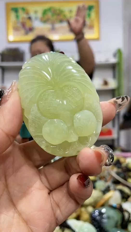 未镶嵌蛇纹石玉手把    