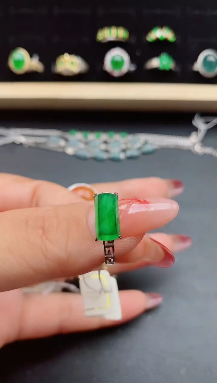 【闪购商品】翡翠戒指银S925镶嵌321321