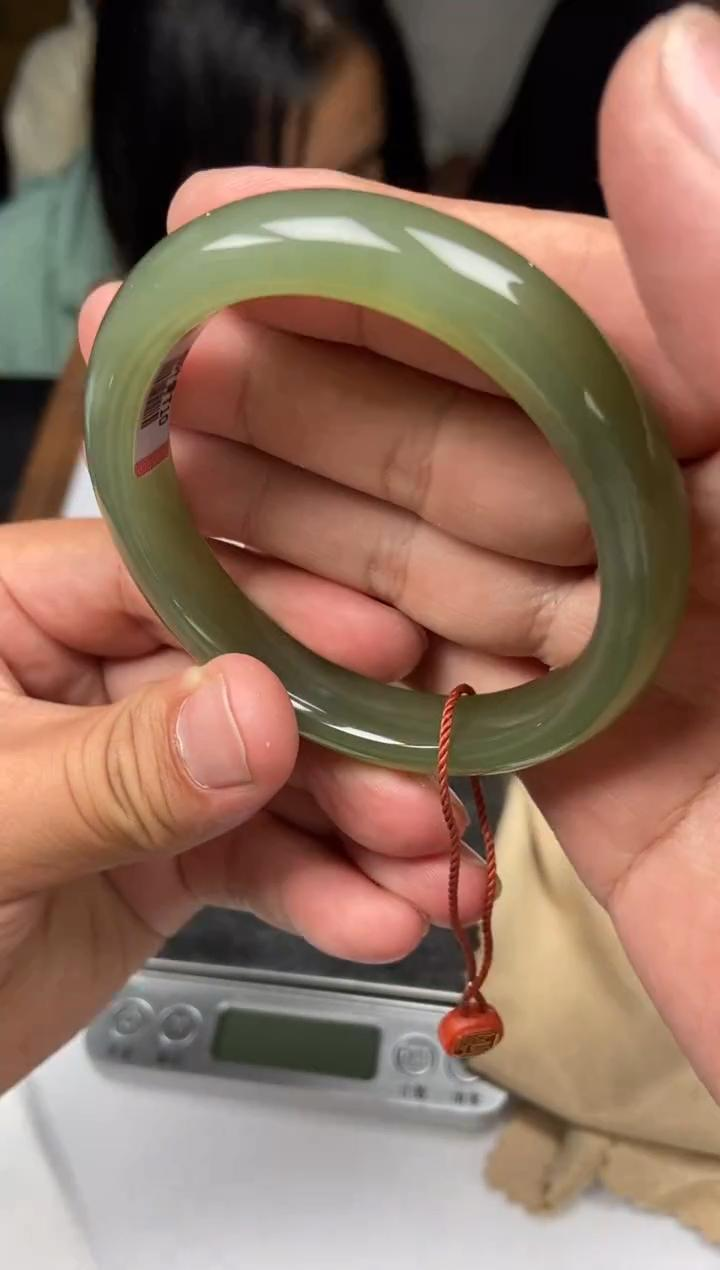 天然和田玉手镯（圈口52-59）326FS0027