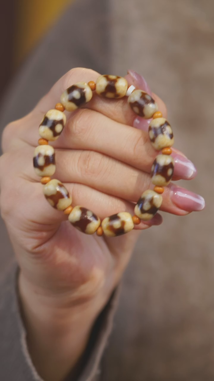 【闪购商品】玛瑙/玉髓手串未镶嵌多样性发一