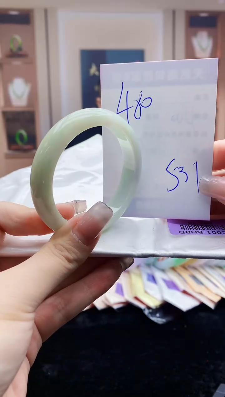 【闪购商品】翡翠手镯未镶嵌   H83-18