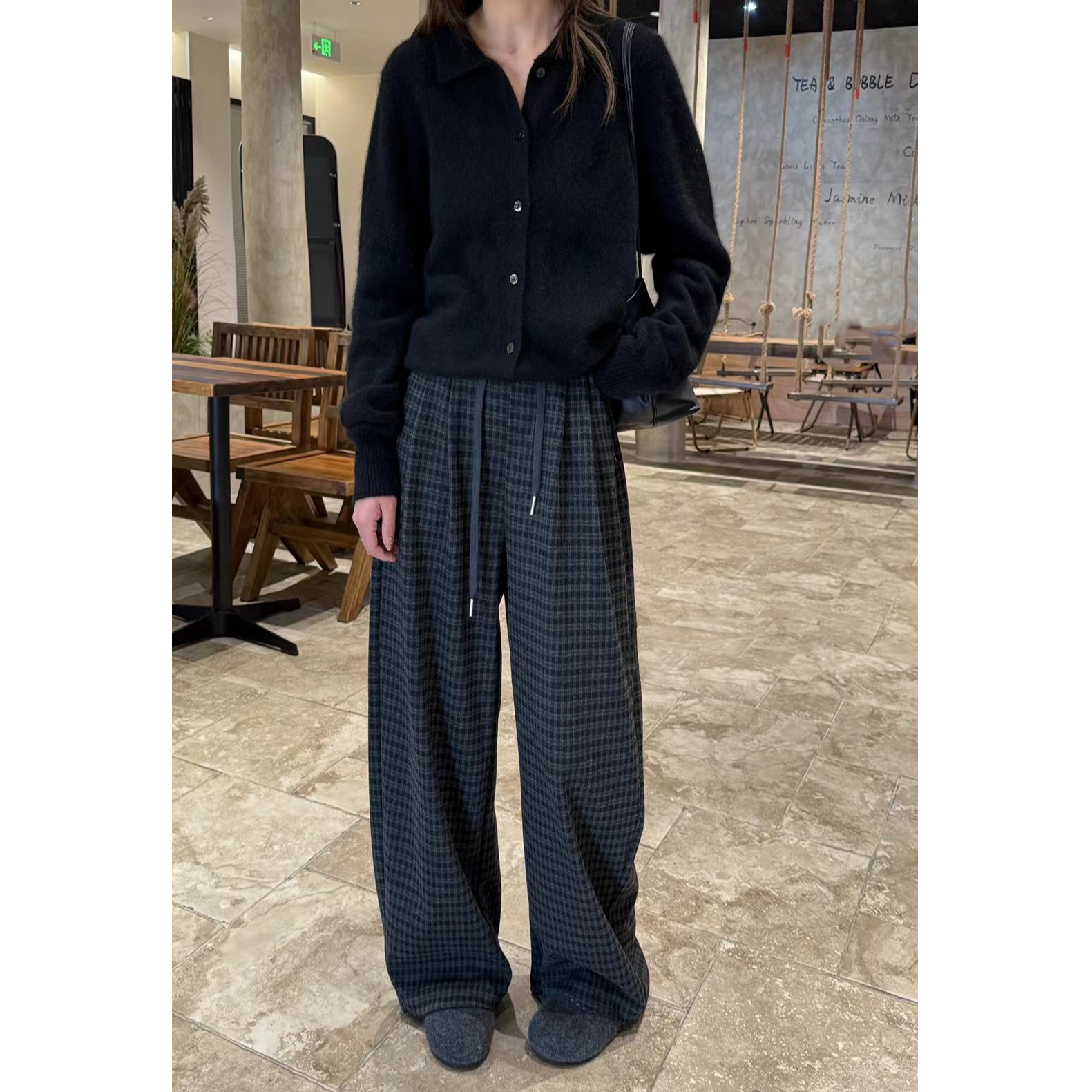 68222秋冬款弹力罗马风格纹休闲百搭显瘦格子阔腿弯刀裤