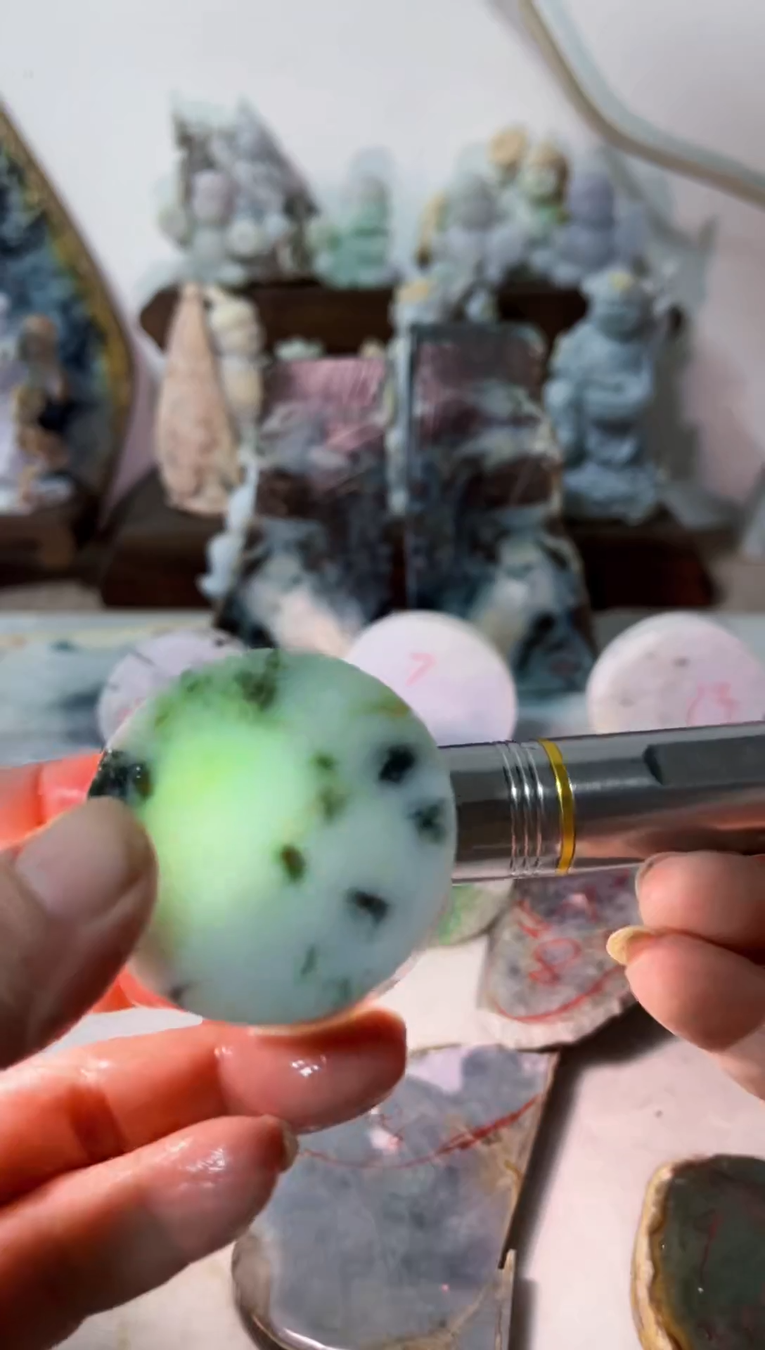 【闪购商品】翡翠吊坠(不含链)未镶嵌A524