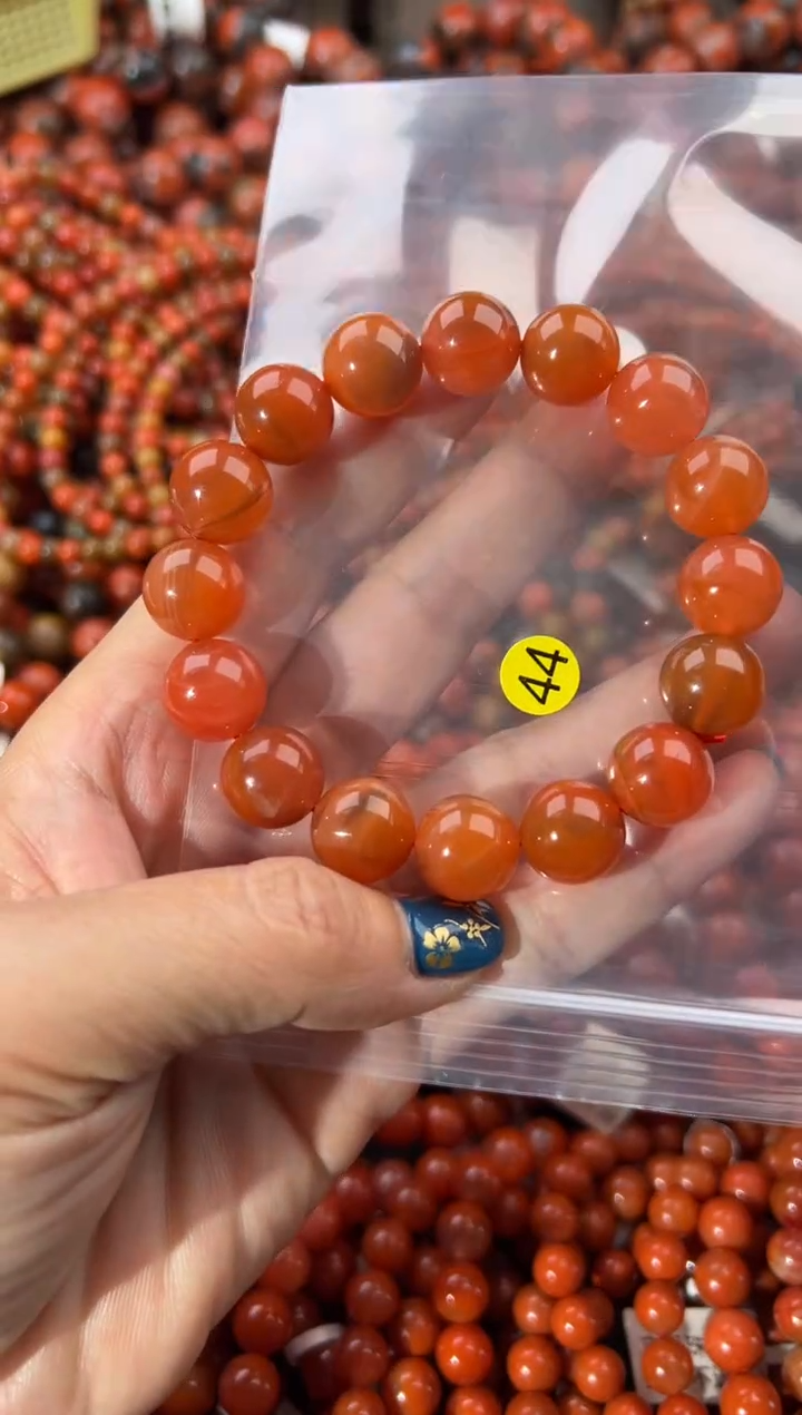 未镶嵌手串南红玛瑙12+