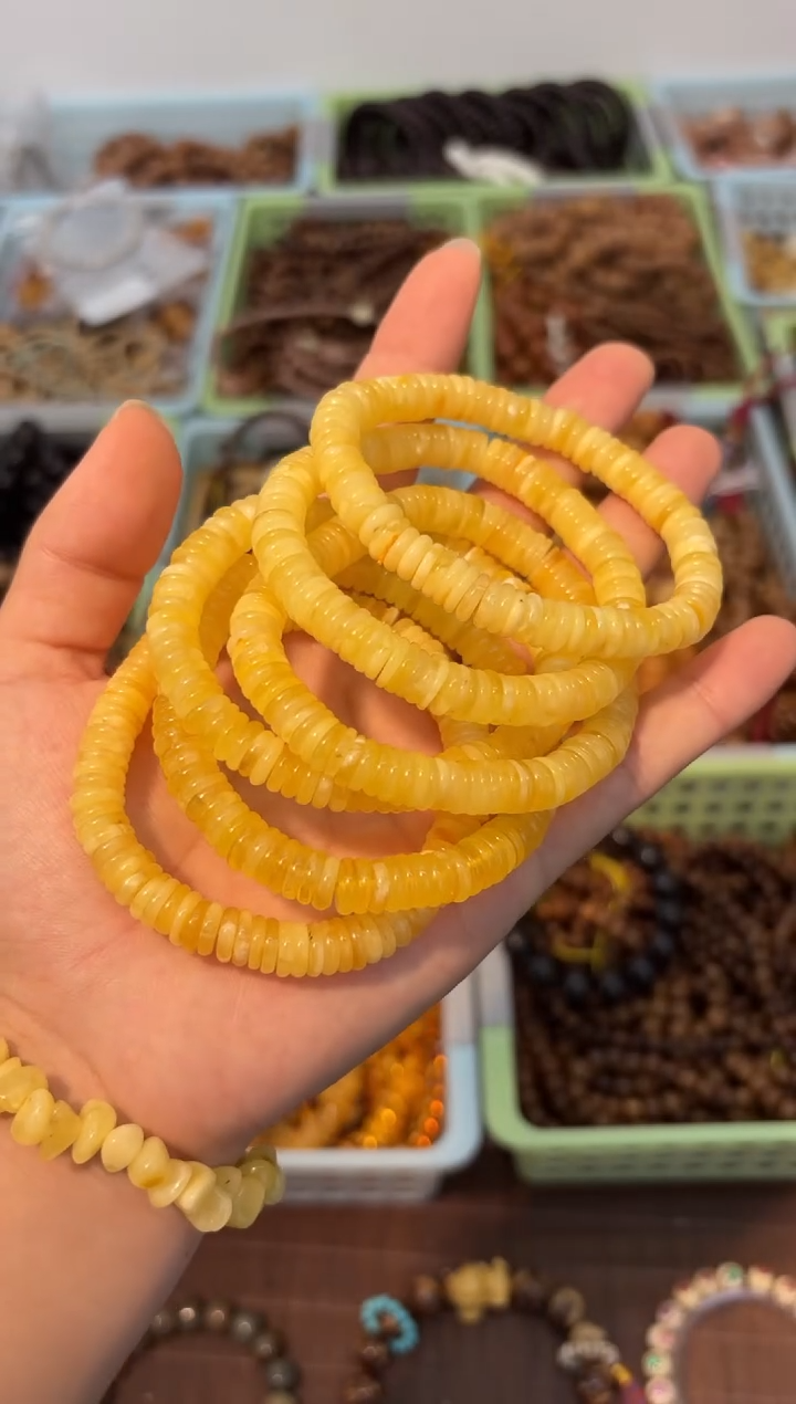未镶嵌琥珀戒指白花蜡药片单圈